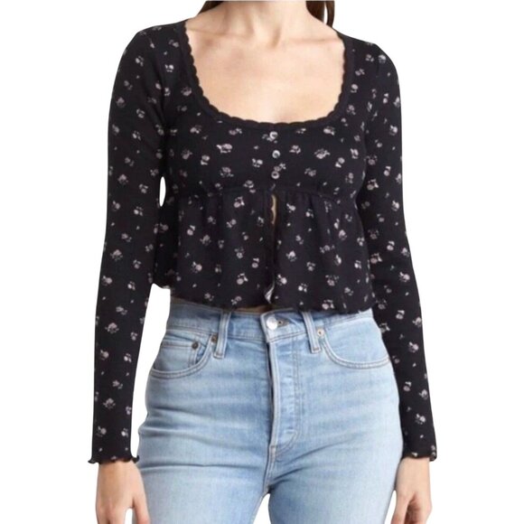 NWT Kirious Long Sleeve Thermal Crop Top M Floral Baby Doll Knit Crochet Trim - Picture 1 of 7